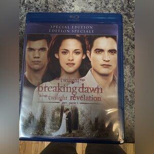 Twilight Saga: Breaking Dawn Part 1 Blu-ray